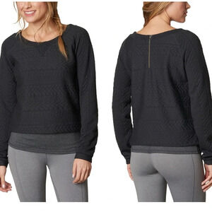 prAna Dimension Crop Sweatshirt in Black. Textured High Low Layer Relaxed Large